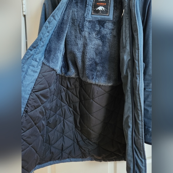 TNA Avoriaz Parka - Picture 6 of 14